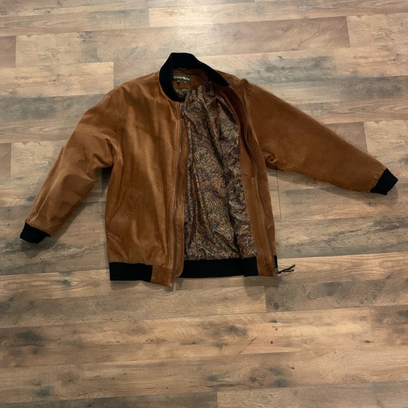 Suede bomber - Picture 2 of 6